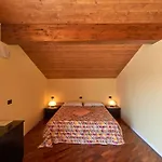 B&b-foresteria Casa Della Musica مانديلو ديل لاريو
