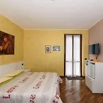 B&b-foresteria Casa Della Musica Bed & Breakfast Mandello del Lario