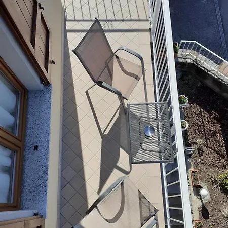 Nocleg ze śniadaniem B&b-foresteria Casa Della Musica Mandello del Lario