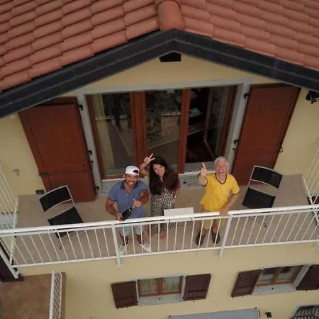 B&b-foresteria Casa Della Musica Nocleg ze śniadaniem