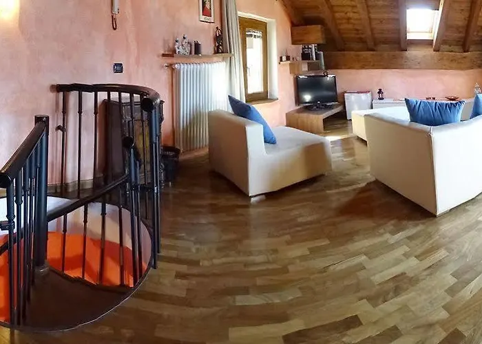 B&b-foresteria Casa Della Musica Panzió Mandello del Lario