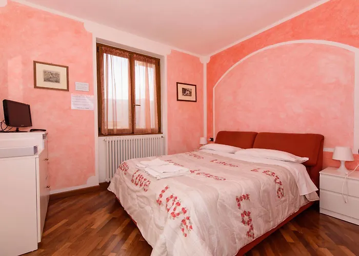 B&b-foresteria Casa Della Musica Panzió