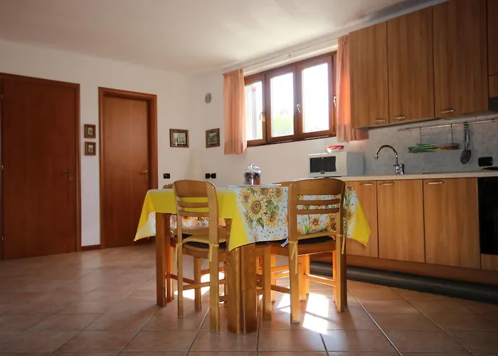 B&b-foresteria Casa Della Musica Mandello del Lario