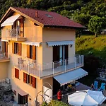 B&b-foresteria Casa Della Musica 4* Mandello del Lario