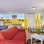 B&b-foresteria Casa Della Musica Nocleg ze śniadaniem Mandello del Lario