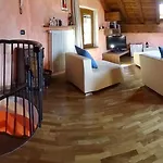 B&b-foresteria Casa Della Musica Nocleg ze śniadaniem Mandello del Lario