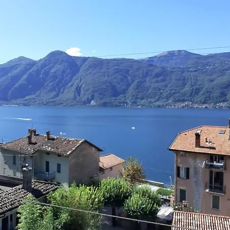 B&b-foresteria Casa Della Musica Couette-café