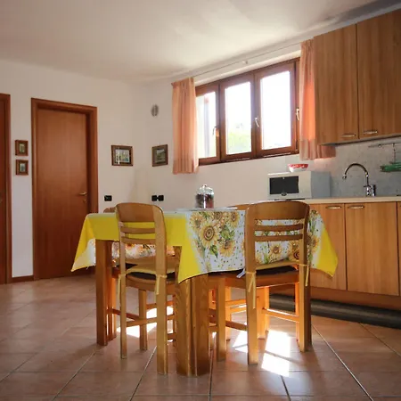 B&b-foresteria Casa Della Musica Mandello del Lario